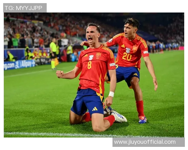 友谊赛精彩回顾:里昂大胜多特蒙德的战术解析与精彩瞬间 友谊赛精彩回顾:里昂大胜多特蒙德的战术解析与精彩瞬间