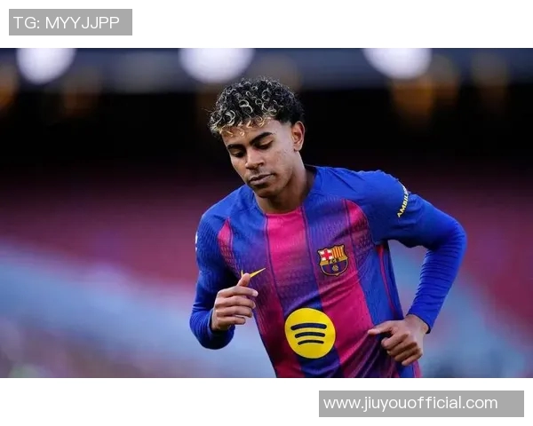 国王杯激战巴萨与马竞平局点球大战引发全场热烈反响 国王杯激战巴萨与马竞平局点球大战引发全场热烈反响