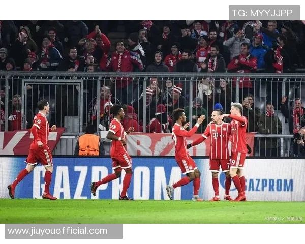 足总杯精彩对决曼联轻取尤文图斯红牌事件引发全场热议 足总杯精彩对决曼联轻取尤文图斯红牌事件引发全场热议