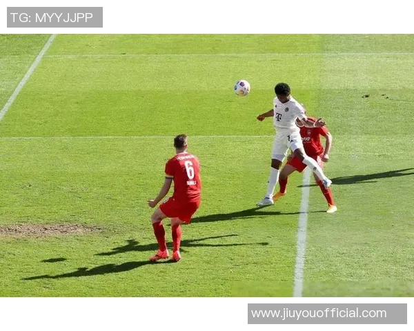 意甲激战阿森纳与拜仁握手言和神扑瞬间点燃全场激情 意甲激战阿森纳与拜仁握手言和神扑瞬间点燃全场激情