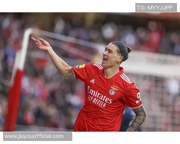 德甲精彩对决马竞逆转本菲卡神扑瞬间点燃全场气氛与转会传闻交织 德甲精彩对决马竞逆转本菲卡神扑瞬间点燃全场气氛与转会传闻交织