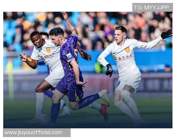 中超赛场惊现冷门马竞狂胜里昂四球引爆全场激情