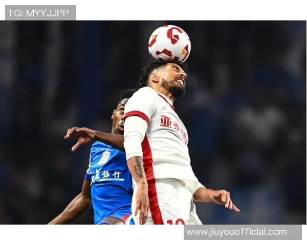 中超赛场惊现冷门莱比锡逆转里昂补时绝杀引发全场狂欢