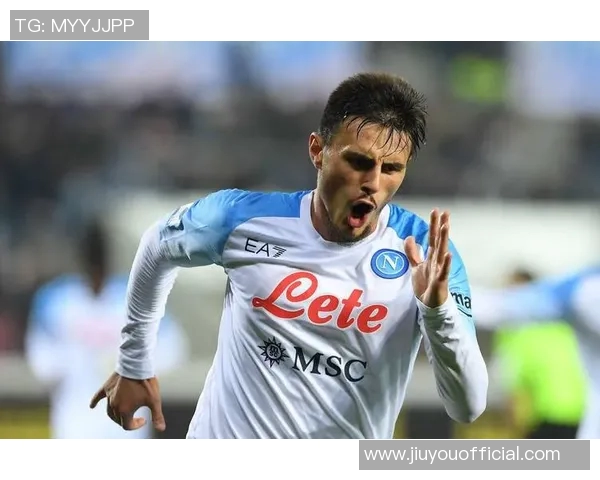 世界杯精彩对决那不勒斯狂胜巴萨5-1补时进球点燃全场激情